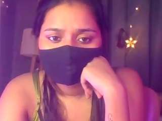 qucikanna nude in hot sex Live chat