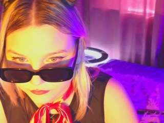 SabrinaSim nude in hot sex Live chat
