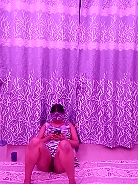 Sassy_seductress69 nude live chat in sexy room