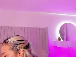 Shelynna, ? nude in hot sex Live chat
