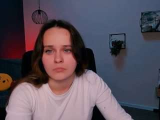emilly-peach nude in hot sex Live chat