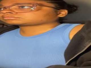goddessliyah44 nude in hot sex Live chat
