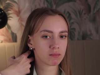 LeilaBestwick nude in hot sex Live chat