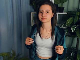 Meriell nude in hot sex Live chat