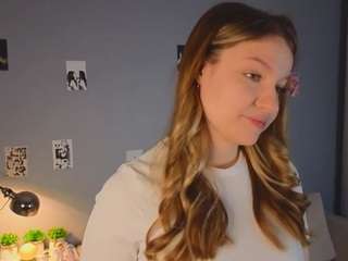 QueenieBoorman nude in hot sex Live chat