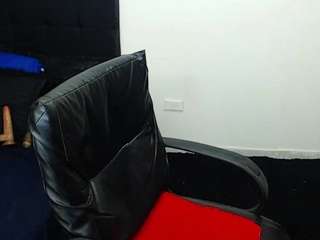 red-veluett nude in hot sex Live chat