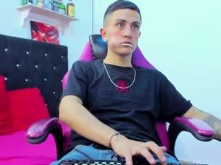 sebaas-rayn nude in hot sex Live chat
