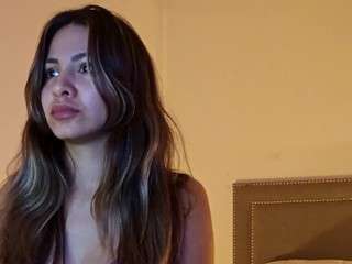 valenseleni123 nude in hot sex Live chat