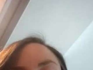 vivianneeee nude in hot sex Live chat