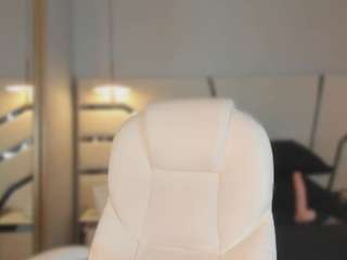 Alyn-Moon nude in hot sex Live chat