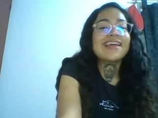 honeyblue-e nude in hot sex Live chat