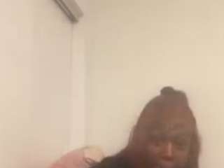 ITS_LOLA nude in hot sex Live chat