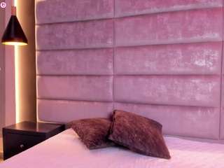 ManisshaRed nude in hot sex Live chat
