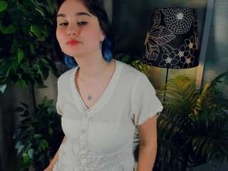 MoiraHeart nude in hot sex Live chat