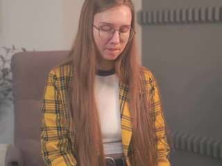 OdiliaGee nude in hot sex Live chat