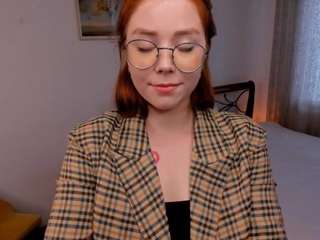 PhyllisBones nude in hot sex Live chat