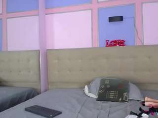 SafiroSky nude in hot sex Live chat