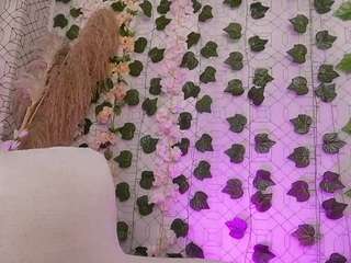 Seraphina1990 nude in hot sex Live chat