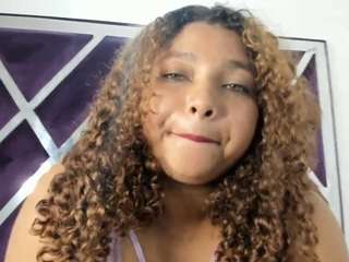 Kimgirlasm nude in hot sex Live chat