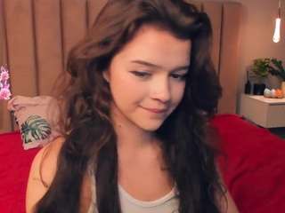 Lynn , 🛡 nude in hot sex Live chat