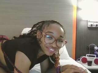 NadiaaIsis nude in hot sex Live chat