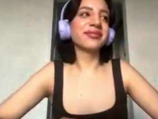 OdiliaCraley nude in hot sex Live chat