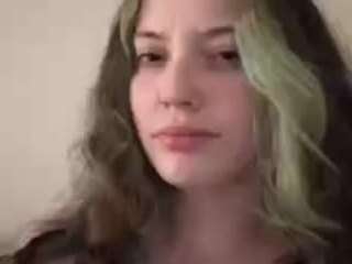 prettygirljo nude in hot sex Live chat
