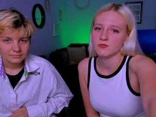 smuzi-muzi nude in hot sex Live chat