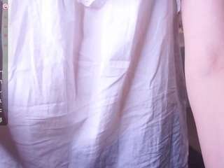CateWatey nude in hot sex Live chat