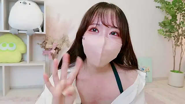 HONOMARU nude live chat in sexy room