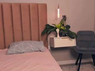 Lynn , 🛡 nude in hot sex Live chat