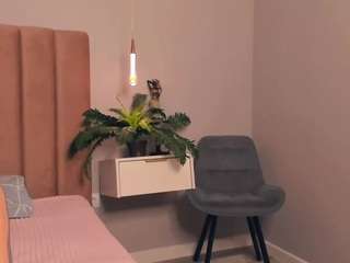 Lynn , 🛡 nude in hot sex Live chat