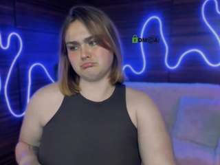 melani-first nude in hot sex Live chat