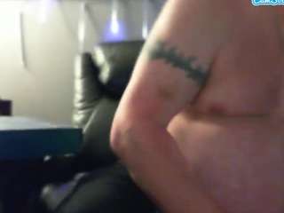 sengerdog nude in hot sex Live chat