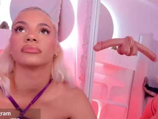 Shelynna, 🦋 nude in hot sex Live chat