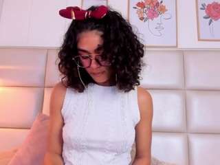 Zuky , 💕 nude in hot sex Live chat