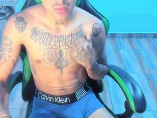 Big-Zafiro nude in hot sex Live chat