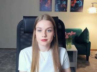 EdlinDollins nude in hot sex Live chat