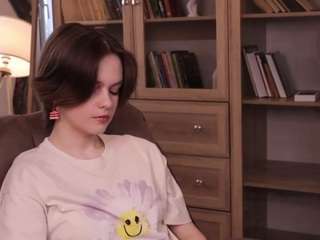 HenriettaBoggus nude in hot sex Live chat