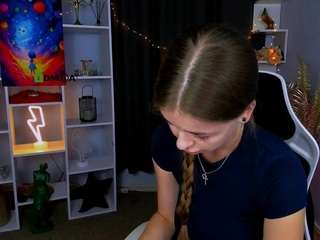 kendall-peach nude in hot sex Live chat