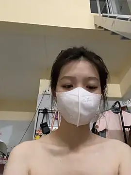 Miinami nude live chat in sexy room
