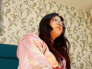 Milan-Sweett nude in hot sex Live chat