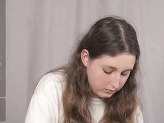 RosalindaAeillo nude in hot sex Live chat