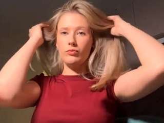 SilviaHambelton nude in hot sex Live chat