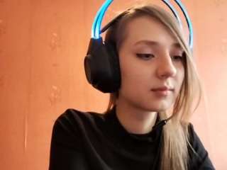 SunnivaAlison nude in hot sex Live chat