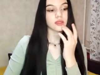 SynneHendry nude in hot sex Live chat