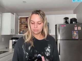 Tiffs Treats XoXo nude in hot sex Live chat