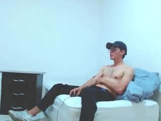 Ultrailuminated nude in hot sex Live chat