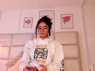 Zuky , 💕 nude in hot sex Live chat