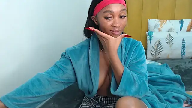 Hannah_107 nude live chat in sexy room